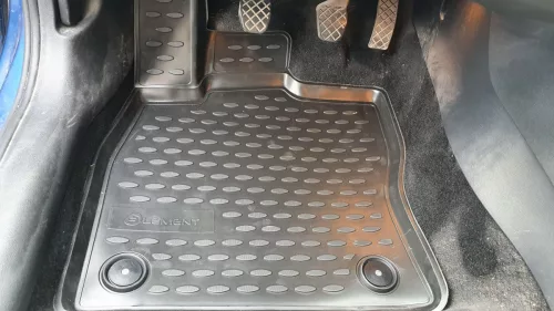 Skoda Octavia IV. 2020- Novline méretpontos gumiszőnyeg szett