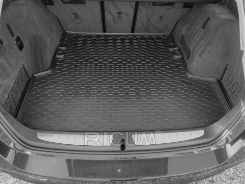 BMW 3 2012-2019 (F31, combi) Rigum méretpontos csomagtértálca
