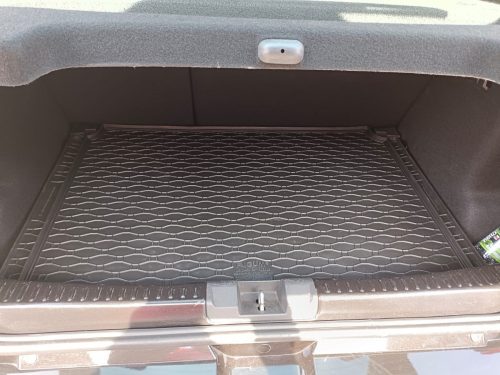 Dacia Sandero 2021- Rigum méretpontos csomagtértálca