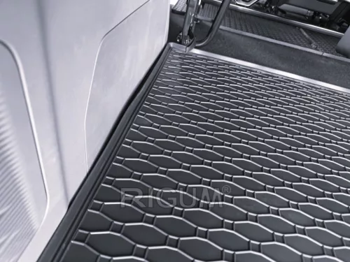 Gumová vana do kufru Ford Transit Custom 2024- (L2)