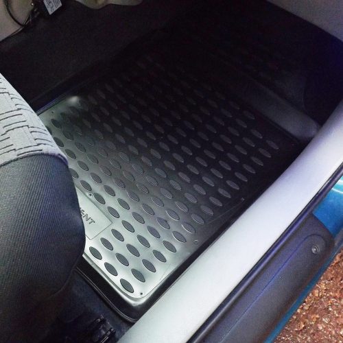 Renault Kangoo 1997-2008 (5 személyes) Novline méretpontos gumiszőnyeg szett