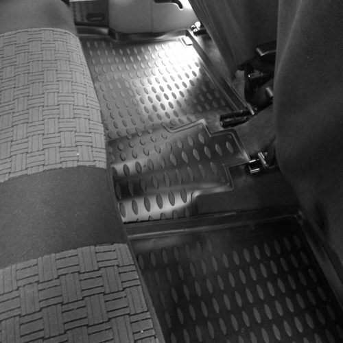 Renault Kangoo 1997-2008 (5 személyes) Novline méretpontos gumiszőnyeg szett