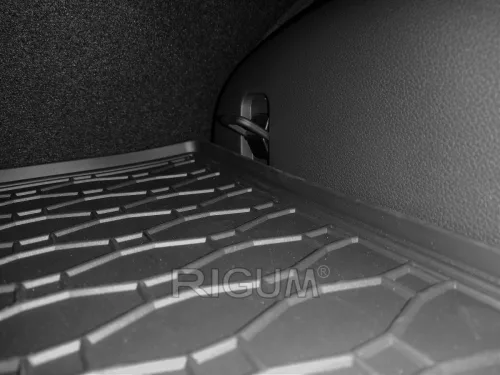 Kia Sportage 2022- Rigum méretpontos csomagtértálca