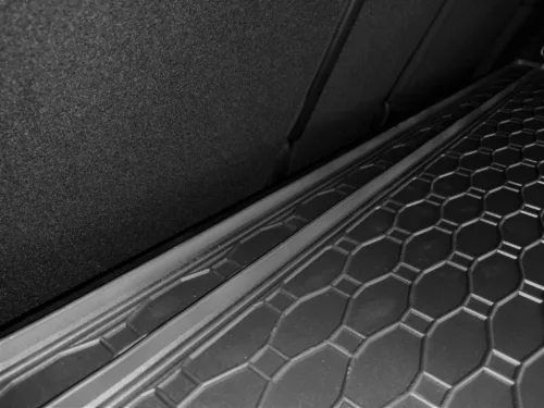 Gumová vana do kufru Mercedes EQB 2021-