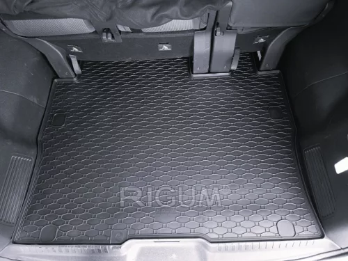 Gumová vana do kufru Opel Vivaro 2019- (L2)