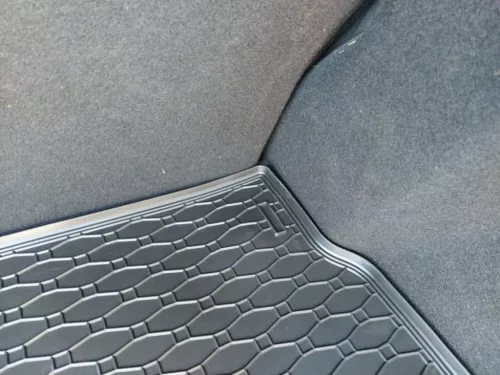 Gumová vana do kufru Renault Megane 2009-2016 (hatchback)