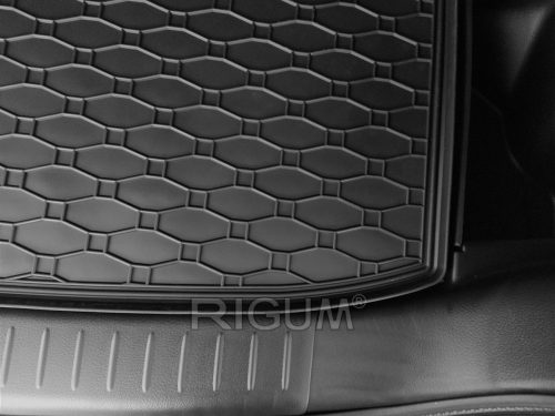 Suzuki Vitara 2015- Rigum méretpontos csomagtértálca