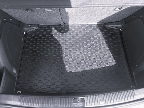 Gumová vana do kufru Škoda Superb 2008-2015 (sedan)