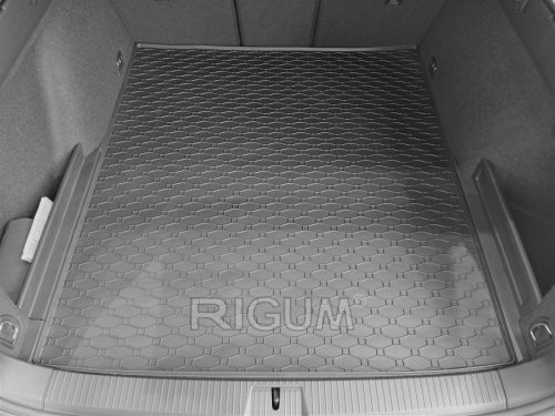 VW Passat B8 2015- (combi) Rigum méretpontos csomagtértálca