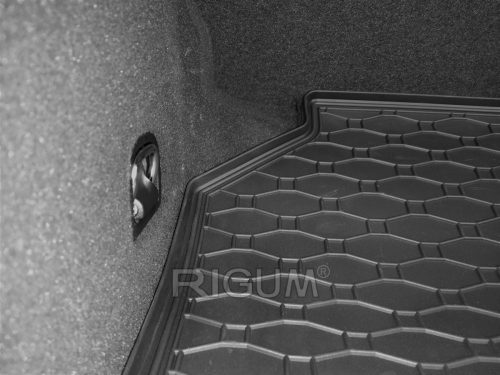 VW Arteon 2017- (sedan/combi) Rigum méretpontos csomagtértálca