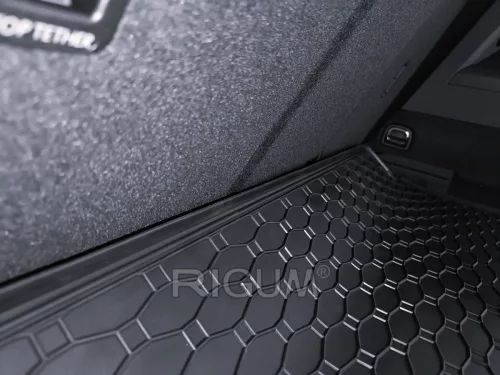 VW Tiguan 2024- Rigum méretpontos csomagtértálca