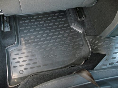 Skoda Octavia II. 2005-2013 Novline méretpontos gumiszőnyeg szett