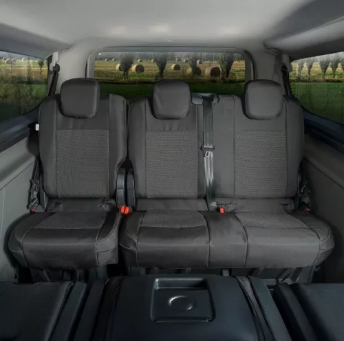 Pontos autóüléshuzatok VW Transporter T7 2024- (1+2, 2. és 3. sor)