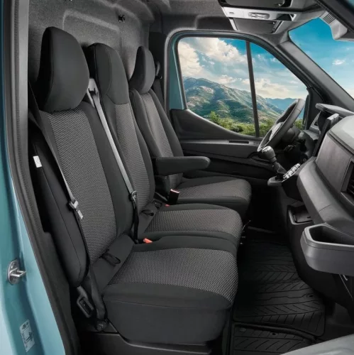 Přesné autopotahy Nissan Interstar 2025- (dvojité sedadlo spolujezdce se stolkem)