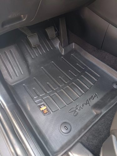 Hyundai Tucson 2021- Stingray méretpontos gumiszőnyeg szett