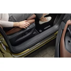   Küszöbvédő lécek Škoda Kodiaq II. 2024- (első, fekete)