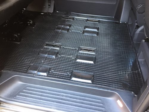 VW Transporter T5/T6 2003- (2. sor) Petex méretpontos gumiszőnyeg