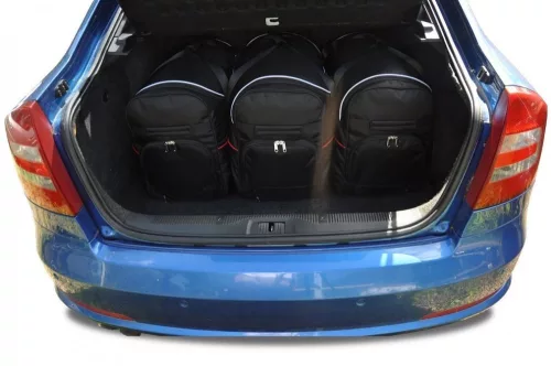 Skoda Octavia II. 2004-2013 (sedan) Kjust autós táska szett csomagtartóba