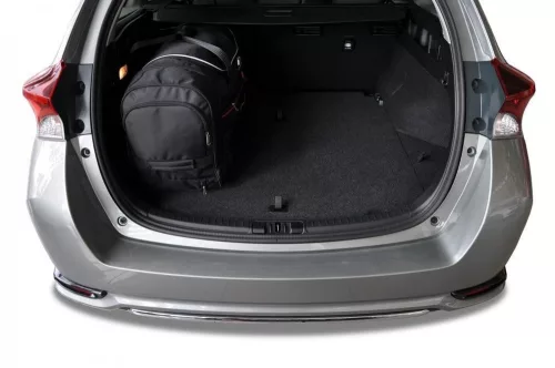 Toyota Auris 2012-2019 (combi) Kjust autós táska szett csomagtartóba