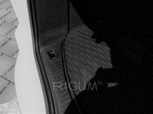 Ford Mondeo 2007-2015 (combi ) Rigum méretpontos csomagtértálca
