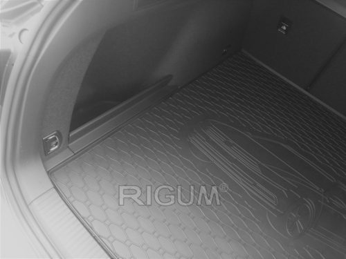 Csomagtértálca (gumi) VW Passat B8 2015-2024 (kombi)