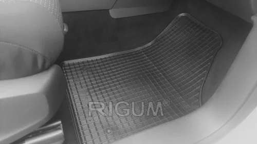 Volskwagen Touran 2003-2015 (első) Rigum méretpontos gumiszőnyeg