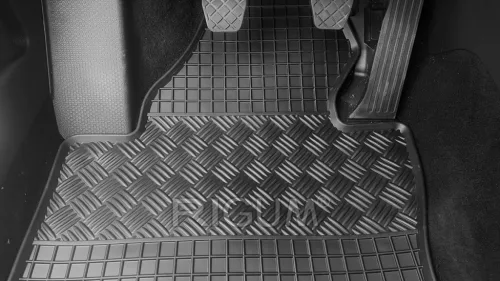 Volskwagen Touran 2003-2015 (első) Rigum méretpontos gumiszőnyeg