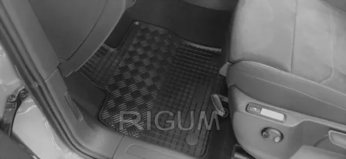 Gumové autokoberce VW Touran 2015-