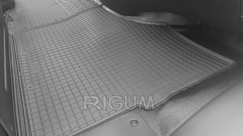 Iveco Daily 2014- Rigum méretpontos autószőnyeg szett