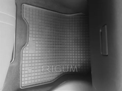 Nissan Leaf 2017-2023 Rigum méretpontos gumiszőnyeg szett