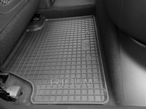 Hyundai Kona 2017-2023 (elektromos) Rigum méretpontos gumiszőnyeg szett
