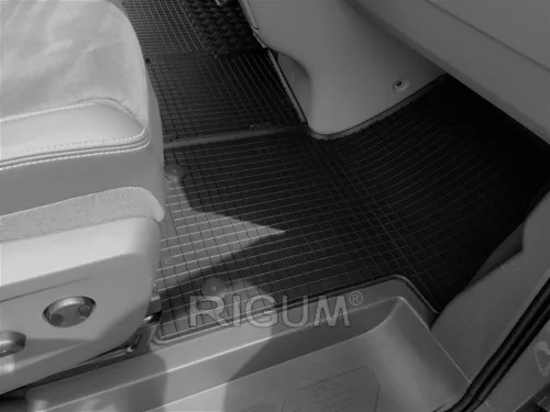 VW T7 Multivan 2021- (első) Rigum méretpontos autószőnyeg
