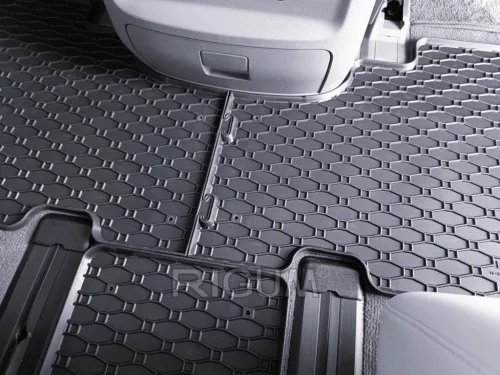 Gumové autokoberce Hyundai Staria 2021- (7 míst, 2. a 3. řada)