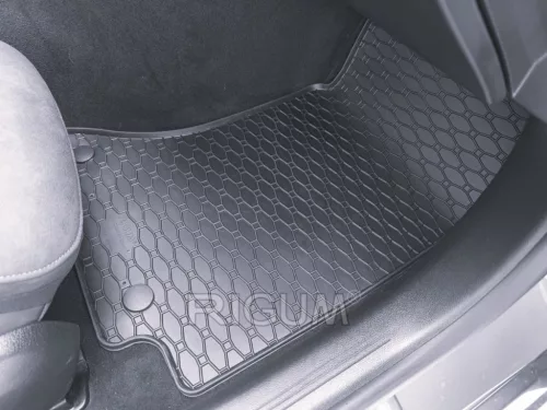 Gumové autokoberce Mercedes E-Class 2024- (W214)