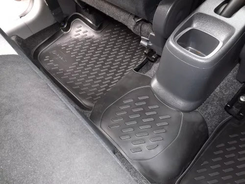 Suzuki SX4 2005-2013 Novline méretpontos gumiszőnyeg szett