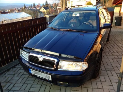 Motorháztető légterelő Škoda Octavia 1996-2010 (ragasztható)
