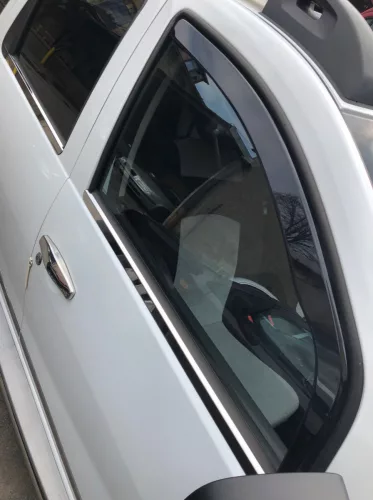 Dacia Duster 2010-2018 (első) Heko légterelő