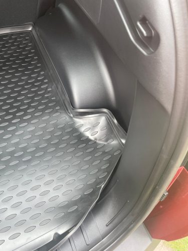 Hyundai Tucson 2021- Novline méretpontos csomagtértálca