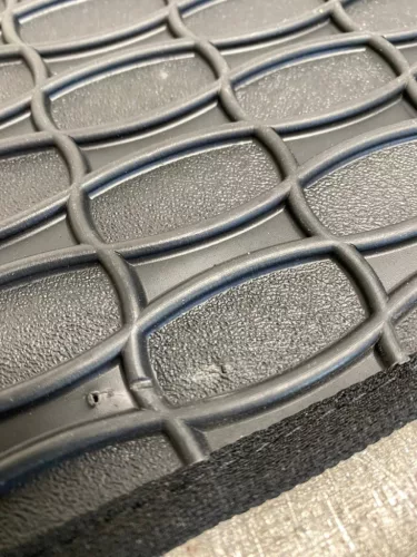 Gumové autokoberce Hyundai Santa Fe 2006-2012 (černé, černá lemovka)