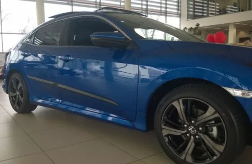 Honda Civic 2017-2021 (hatchback) PAWA ajtóvédő díszléc