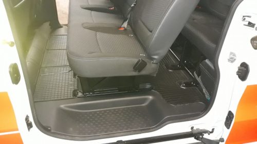 Opel Vivaro 2014-2019 (3. sor) CIK méretpontos gumiszőnyeg