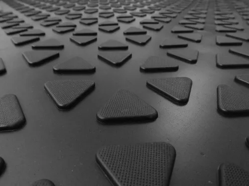 Mitsubishi L200 2005-2015 Novline méretpontos csomagtértálca